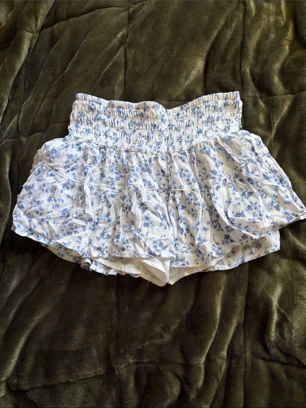 Passport White and Blue Floral Ruffle Skort